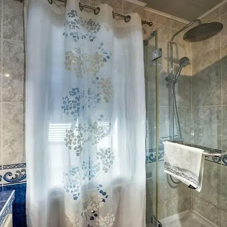 New 2-bed *